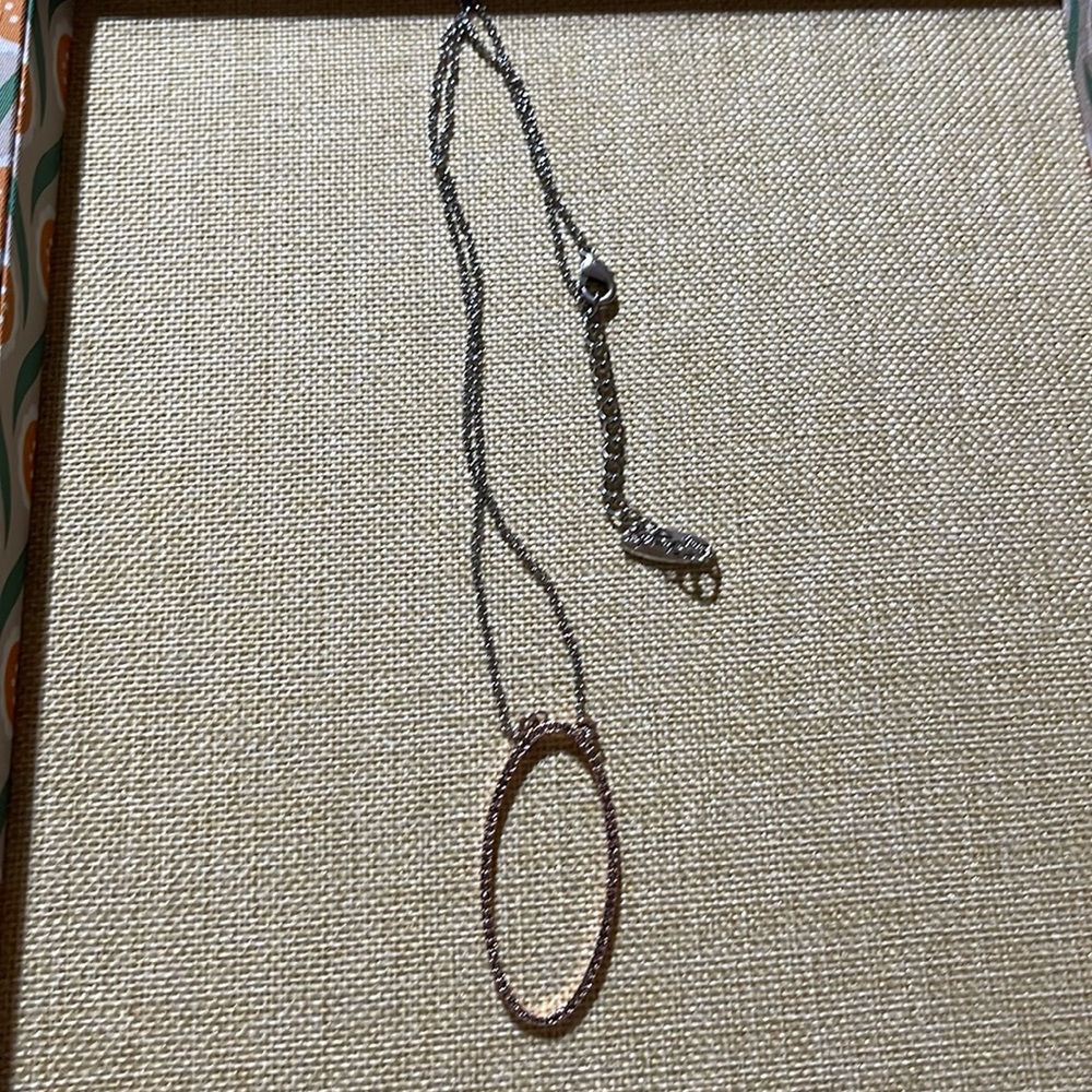 Simple oval long necklace